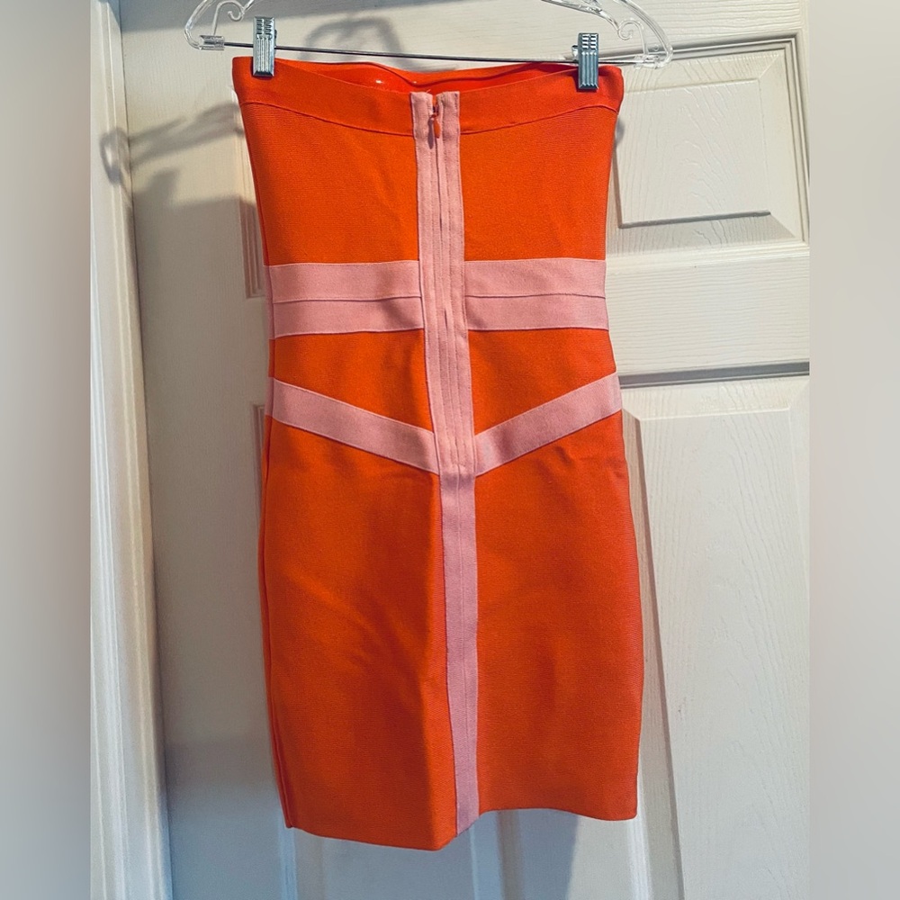 Bebe Color-Block Strapless Bandage Mini
Dress - Picture 4 of 6